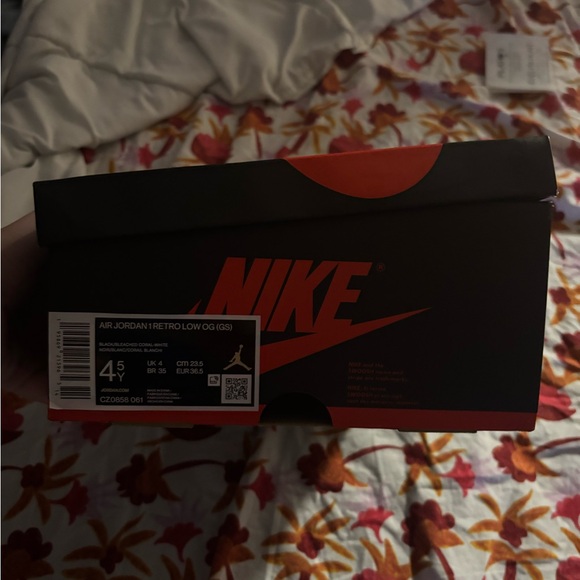 WORN ONCE- Air Jordan 1 Retro Low OG (OS) “Bleached Coral” - Picture 3 of 8